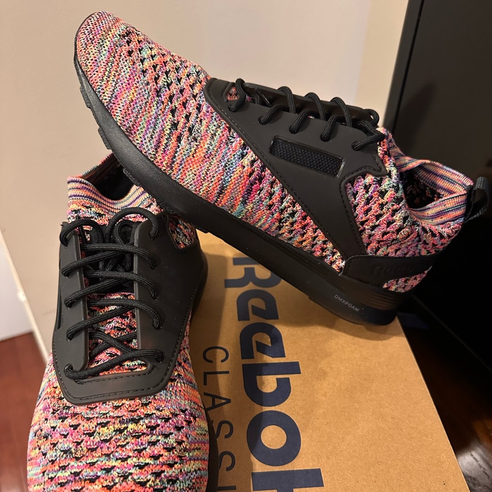 Brand New Mens Zoku Knit Runner